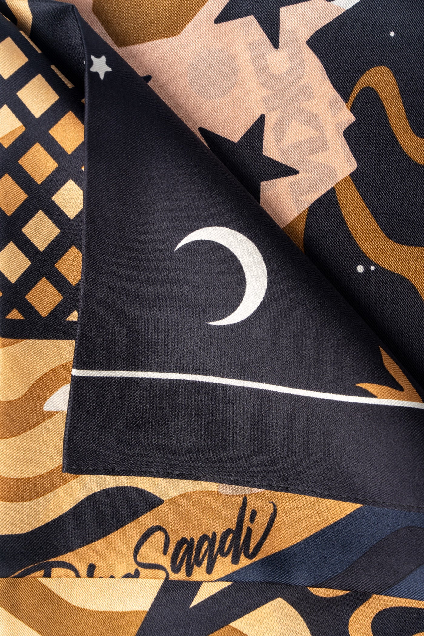 DKNY X DINA SAADI SQUARE RAMADAN SCARF - Image 6