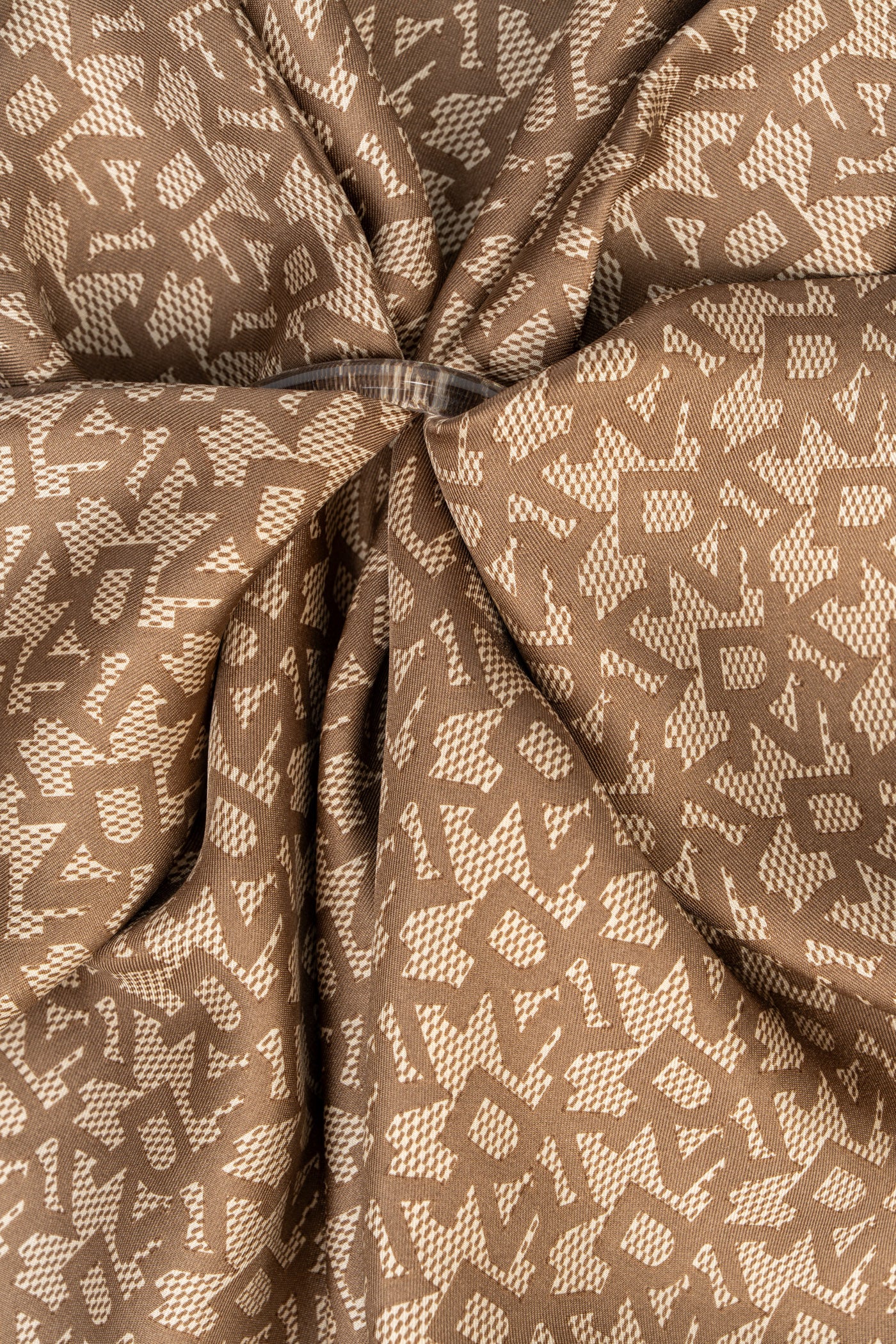 OBLONG BLOCK LOGO SCARF - Image 3