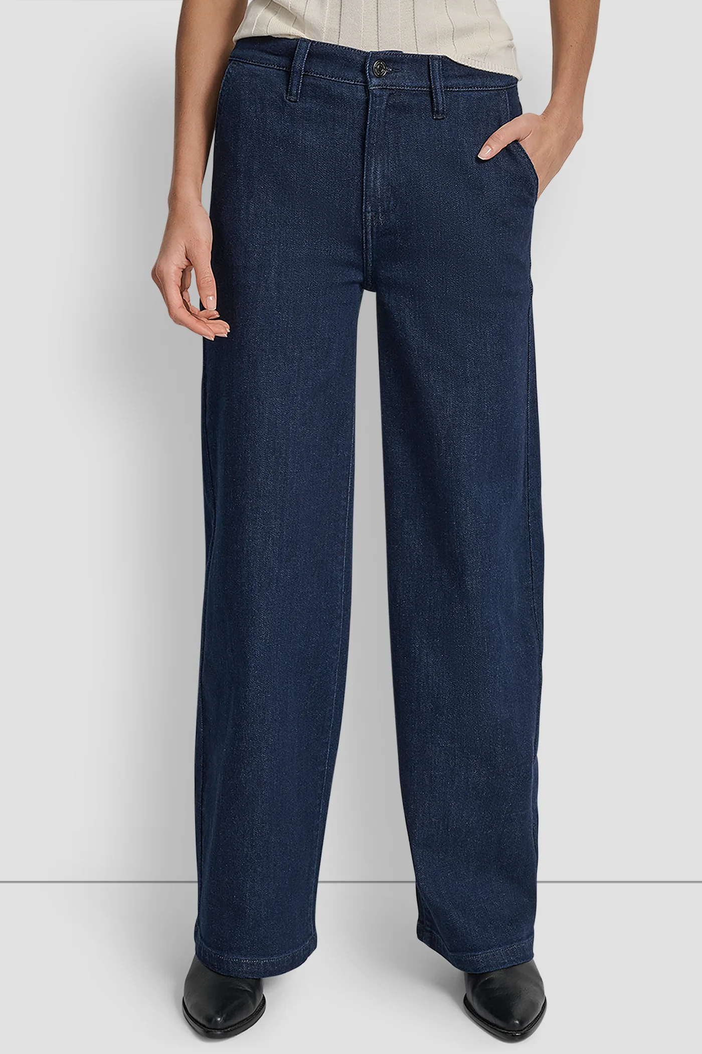 HIGH RISE TAILORED T