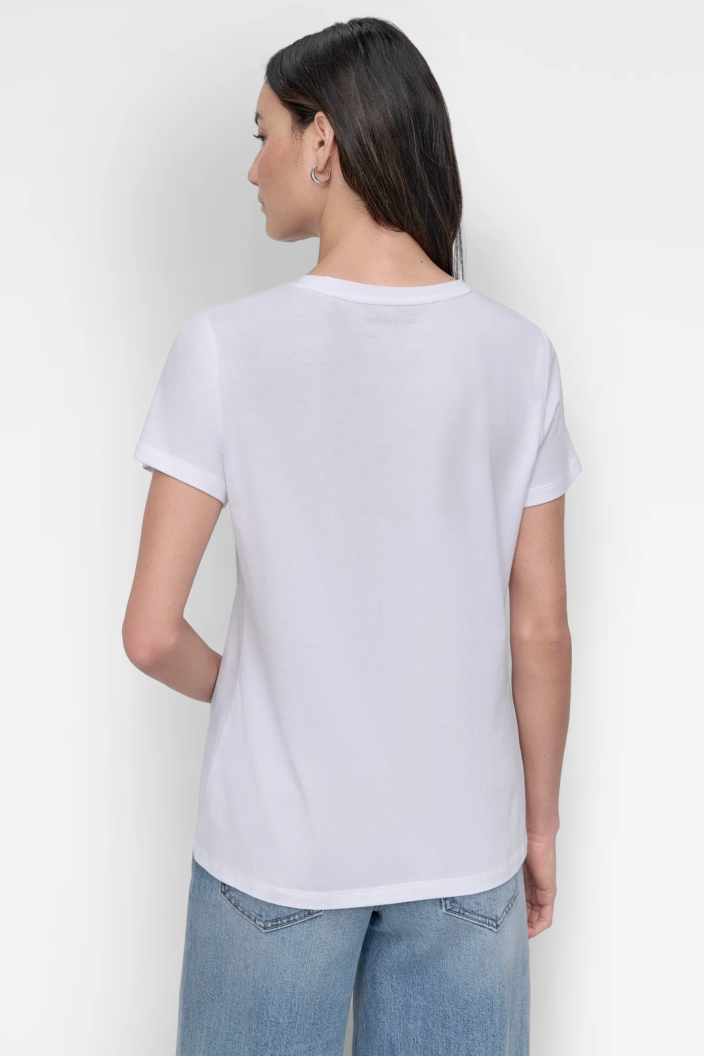 DKNY RHINESTONE TEE - Image 6