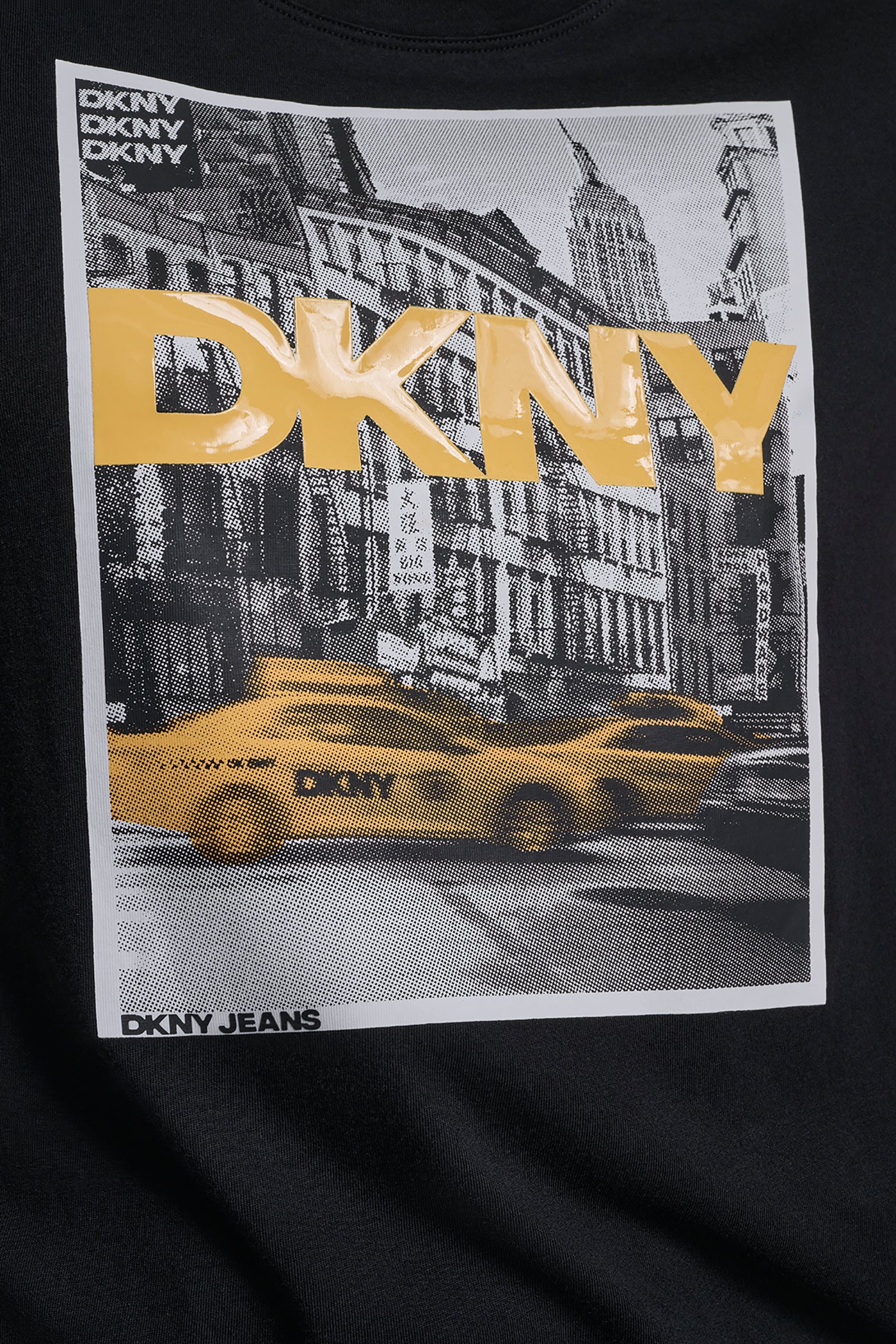 DKNY TAXI PHOTOREAL TOP - Image 6