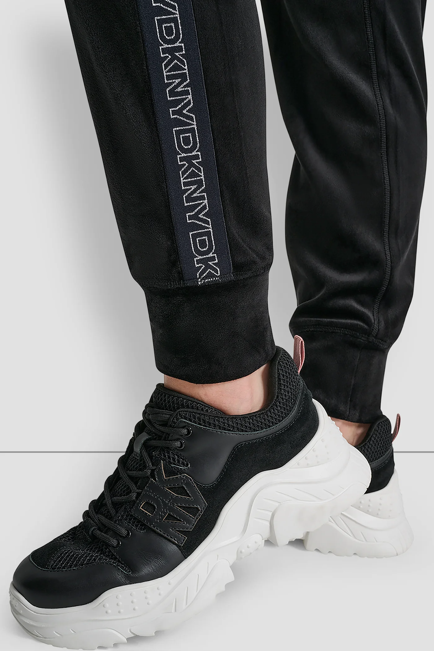 M/RISE SLIM FIT JOGG - Image 3