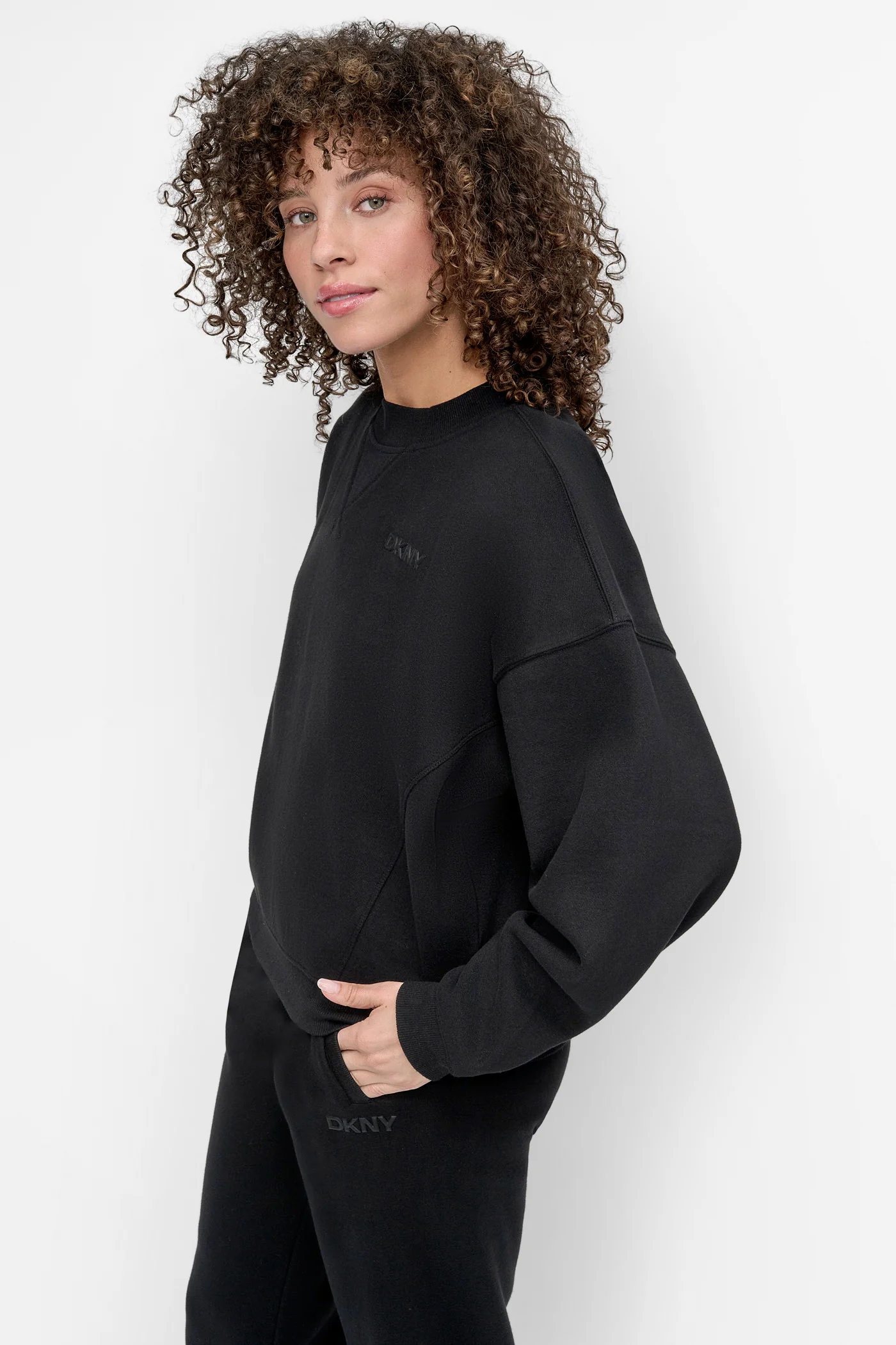 DKNY LOGO CREWNECK SWEATSHIRT - Image 6