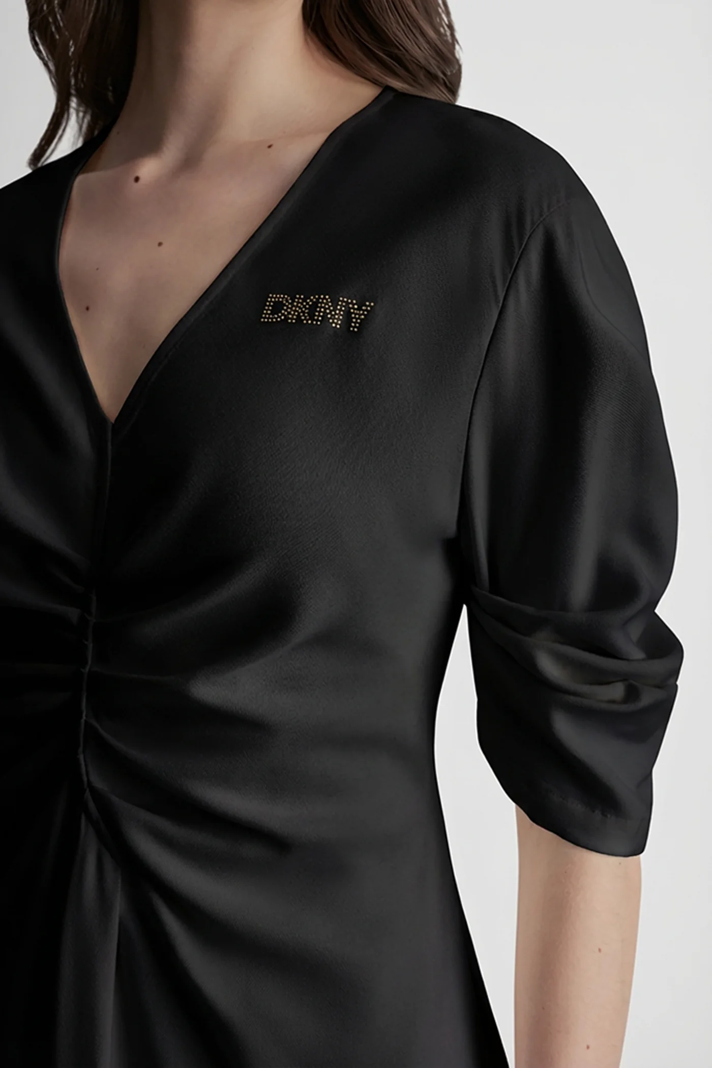 3/4 RAUSHED XLV V-NECK DRESS - Image 3