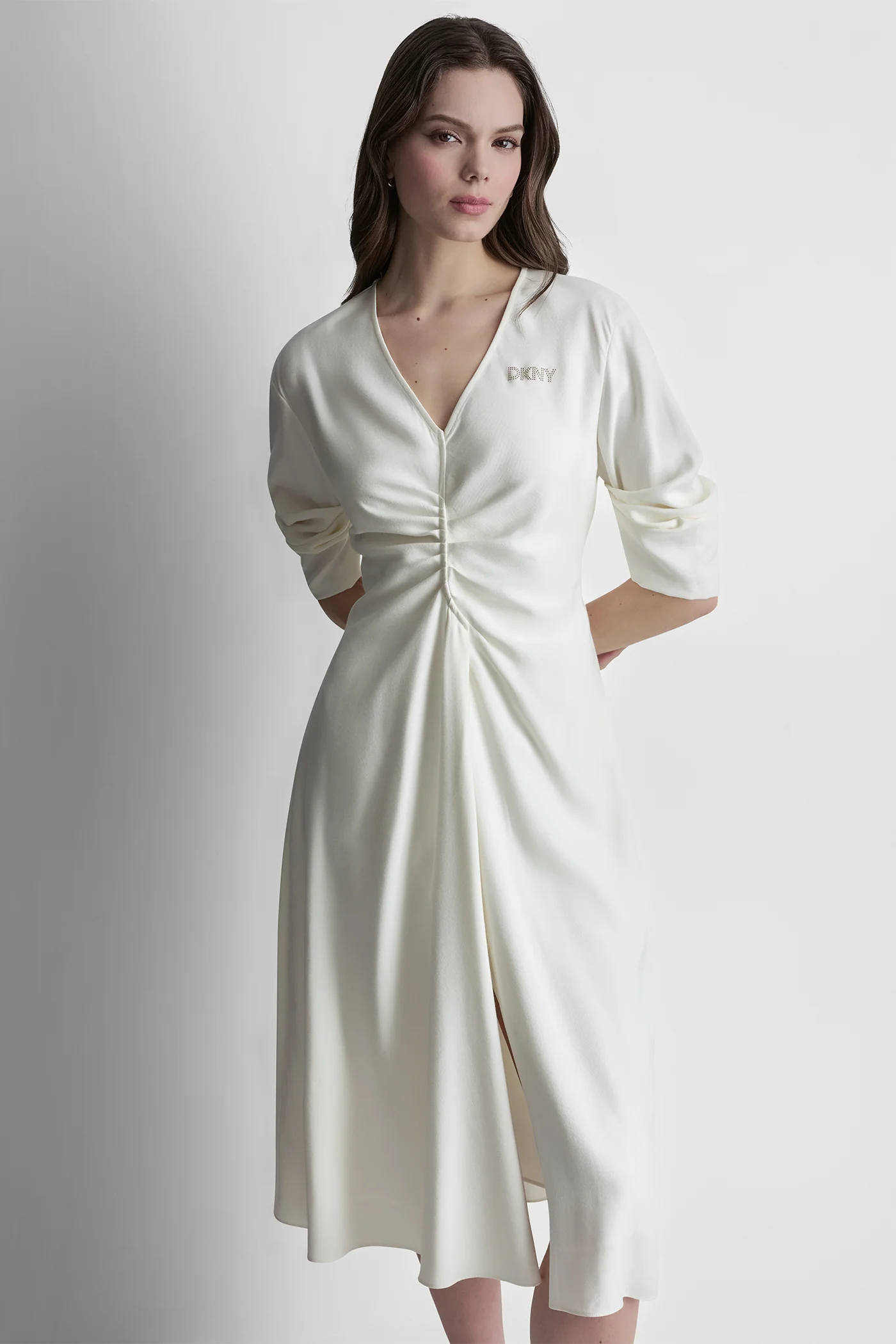 3/4 RAUSHED XLV V-NECK DRESS - Image 2