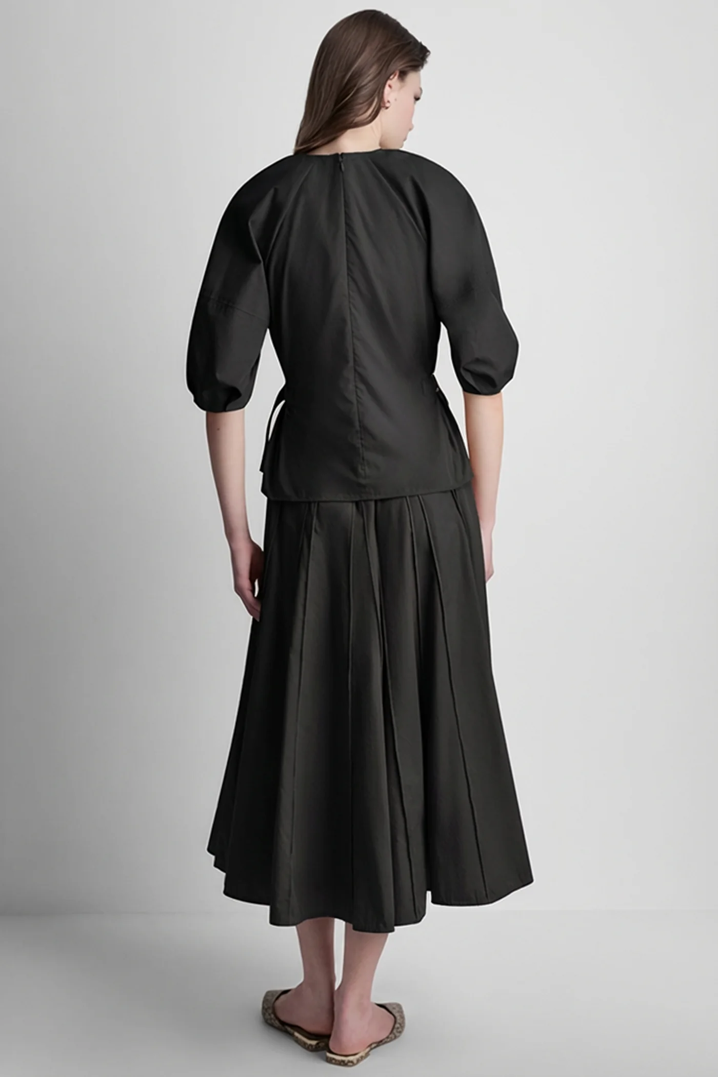 SEAMED PLEATED MIDI SKIRT - Image 6